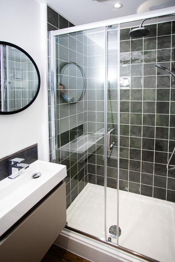 Settle Southampton - Stylish Self Check-In Rooms & Self Catering Suites Dış mekan fotoğraf