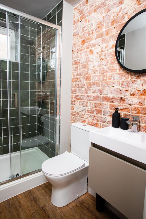 Settle Southampton - Stylish Self Check-In Rooms & Self Catering Suites Dış mekan fotoğraf